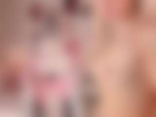 elara-vee's Live Sex Cam Show