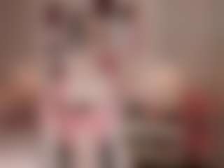 elara-vee's Live Sex Cam Show