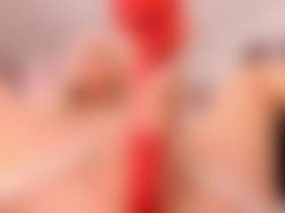 elara-vee's Live Sex Cam Show