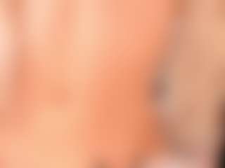 elara-vee's Live Sex Cam Show