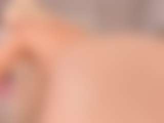 Live cam show with elara-vee - Squirt on googirlz