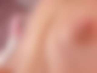 elara-vee's Live Sex Cam Show