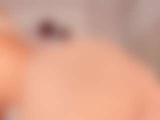 Live cam show with elara-vee - Big Ass on Soda Cam
