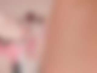 elara-vee's Live Sex Cam Show