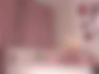 Live cam show with elara-vee - Spank Blonde Hair on Camsoda