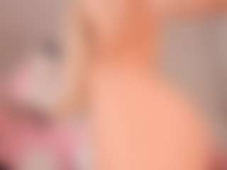 elara-vee's Live Sex Cam Show