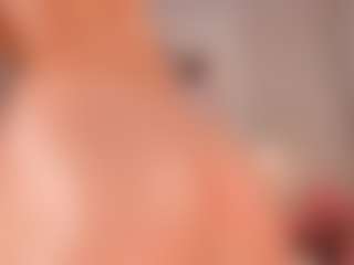 elara-vee's Live Sex Cam Show