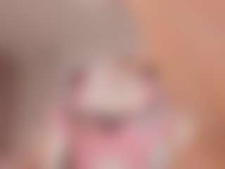 elara-vee's Live Sex Cam Show