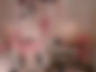 elara-vee's Live Sex Cam Show