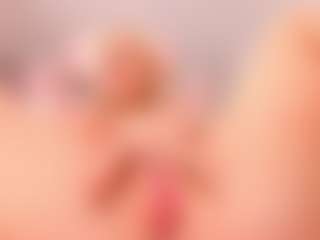 elara-vee's Live Sex Cam Show
