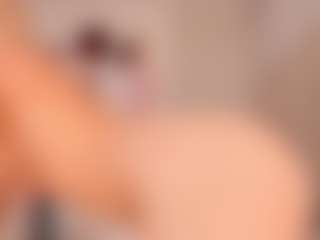 Live cam show with elara-vee - Fingering White on alttransgirls