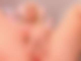 Live cam show with elara-vee - Foot Fetish on https://playwithruby.com