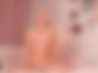 elara-vee's Live Sex Cam Show