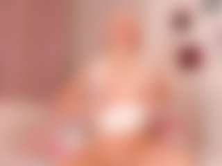 elara-vee's Live Sex Cam Show