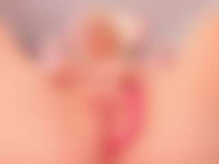elara-vee's Live Sex Cam Show