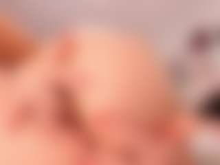 elara-vee's Live Sex Cam Show