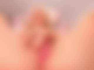 Live cam show with elara-vee - Lovense on slutload