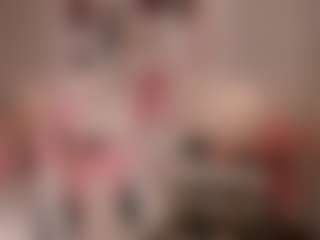elara-vee's Live Sex Cam Show