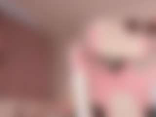 elara-vee's Live Sex Cam Show