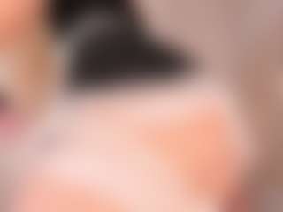 elara-vee's Live Sex Cam Show