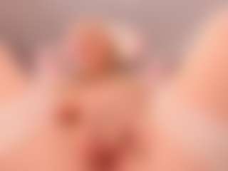 elara-vee's Live Sex Cam Show