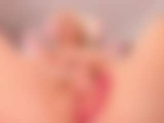 elara-vee's Live Sex Cam Show