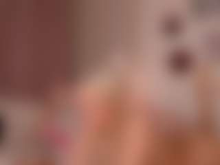 Live cam show with elara-vee - Teen (18+) on liverealitysex.com