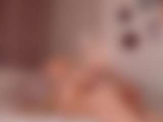 Live cam show with elara-vee - Gray Eyes on SinfulBabes