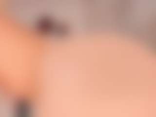 Live cam show with elara-vee - Strip on Camsoda