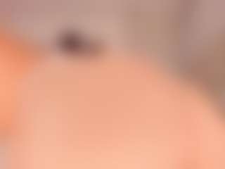 elara-vee's Live Sex Cam Show