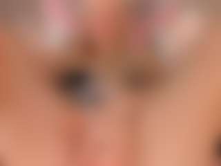 elara-vee's Live Sex Cam Show