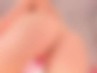 elara-vee's Live Sex Cam Show