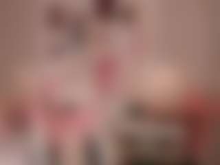 elara-vee's Live Sex Cam Show