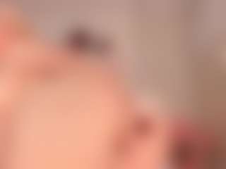 elara-vee's Live Sex Cam Show