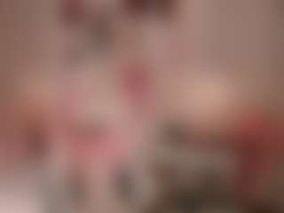 elara-vee's Live Sex Cam Show