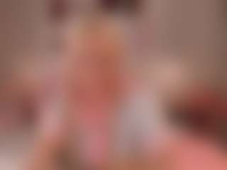 elara-vee's Live Sex Cam Show