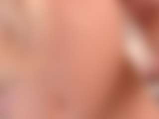 Live cam show with elara-vee - Shaved Pussy Toys on Camsoda