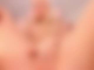 elara-vee's Live Sex Cam Show