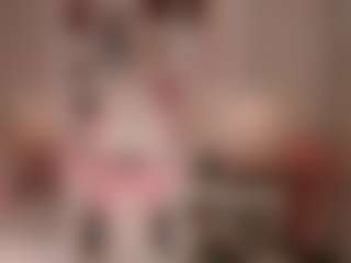 elara-vee's Live Sex Cam Show