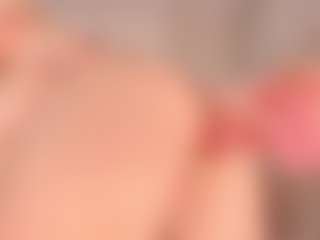 Live cam show with elara-vee - Tiny on live.xheat.ai