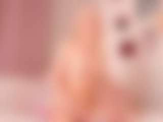 elara-vee's Live Sex Cam Show
