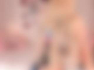 elara-vee's Live Sex Cam Show
