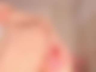 elara-vee's Live Sex Cam Show