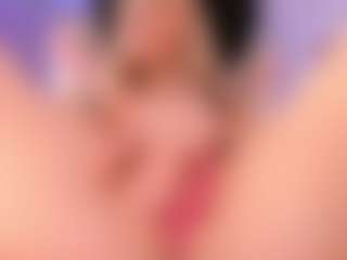 elara-vee's Live Sex Cam Show