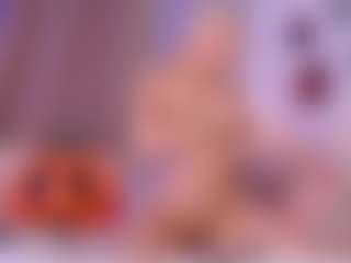 elara-vee's Live Sex Cam Show