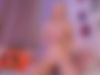 elara-vee's Live Sex Cam Show
