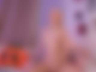 elara-vee's Live Sex Cam Show
