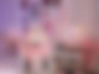 elara-vee's Live Sex Cam Show
