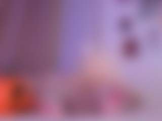 elara-vee's Live Sex Cam Show