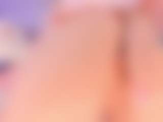 Live cam show with elara-vee - White Teen (18+) on Soda Cam